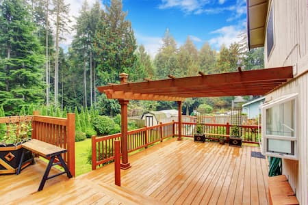 Deck fence